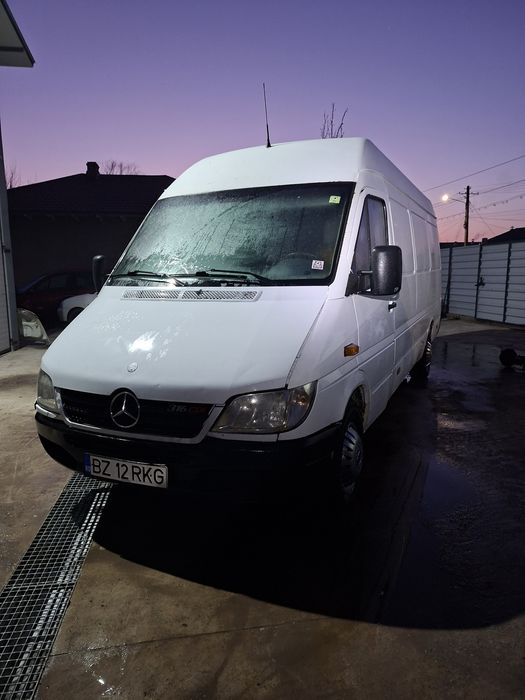 Se vinde Motor 2.7 Mercedes Sprinter  euro3,160cp,cutie viteze ,punte