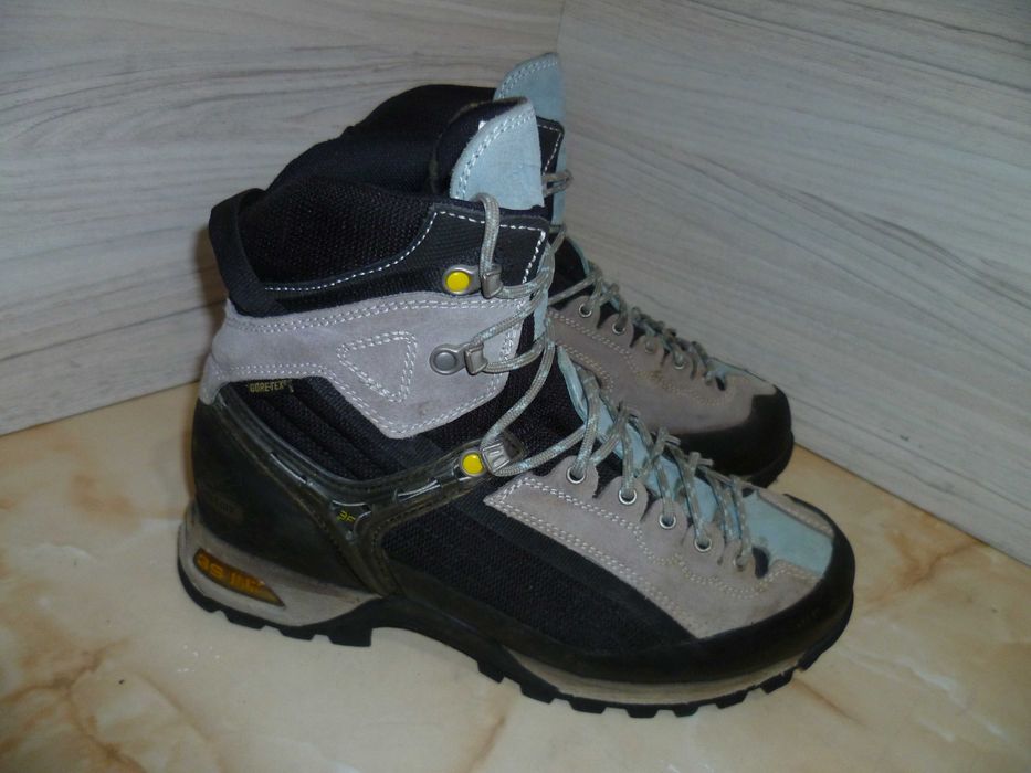 SALEWA Gore-tex №40
