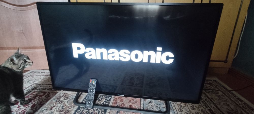 Телевизор Panasonic