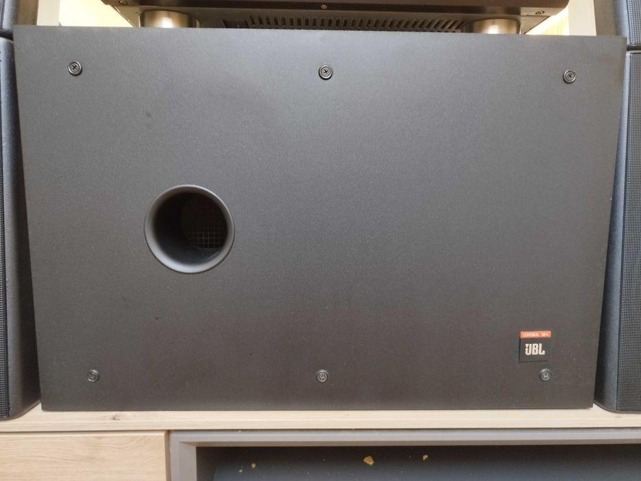 JBL Control 28 + JBL Sub Control SB 2 + Yamaha