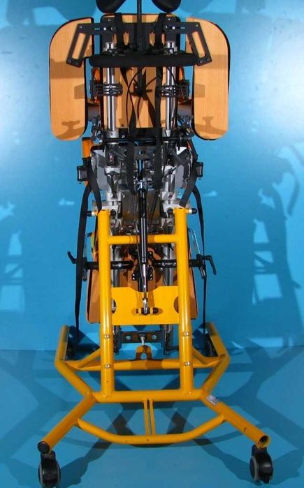 Dispozitiv medical / Verticalizator activ Rehatec Lasse