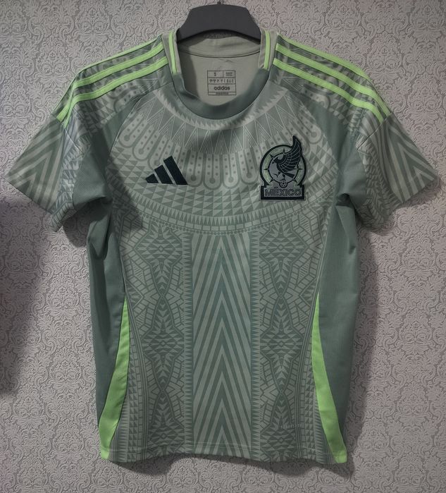 Футбольная форма сборной Мексики