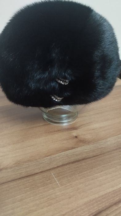 Продам берет норковый