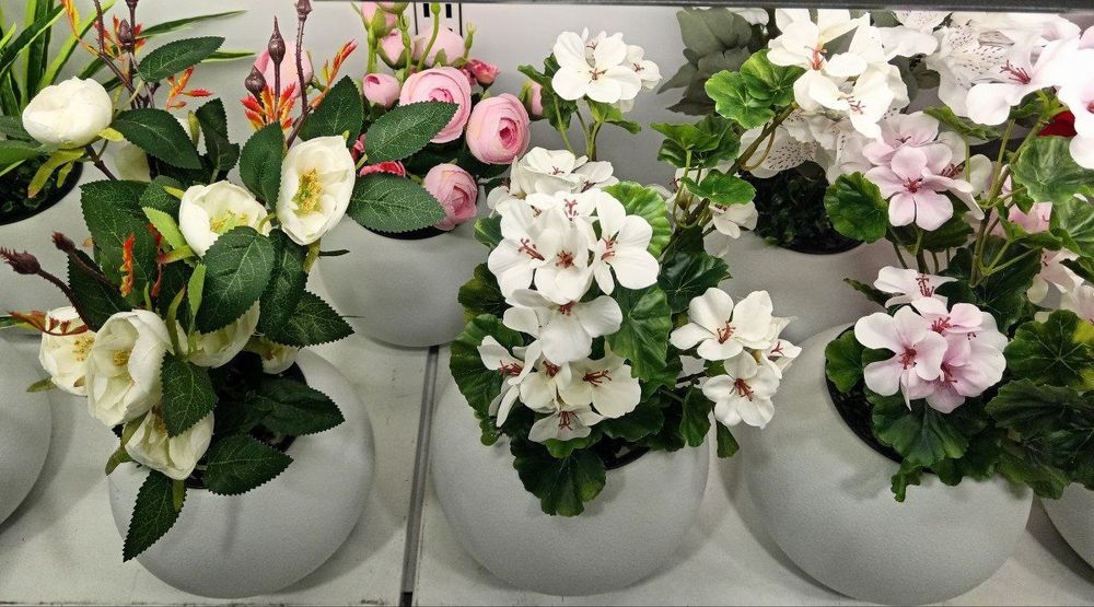 Суний гуллар ва дарахтлар олами искусственные цветы и деревья