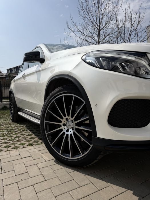 Mercedes Benz GLE 43 AMG