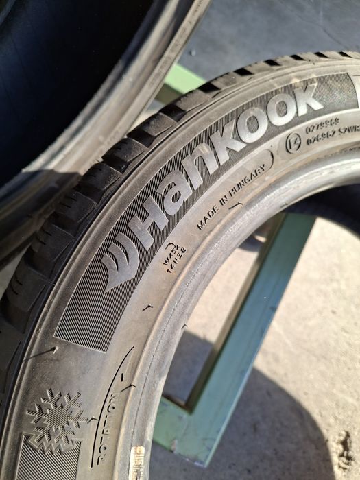 2 Anvelope de iarnă 195 55 r16 Hankook