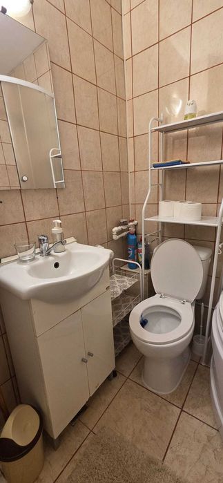 Garsoniera de inchiriat mobilata si utilata 1200 de lei