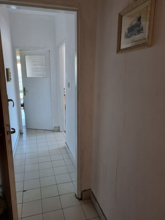 Дава се под наем Тристаен апартамент в Дупница - 80 кв.м за 450 € - Снимка #3