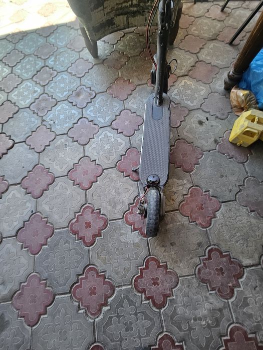 Продам электросамокат