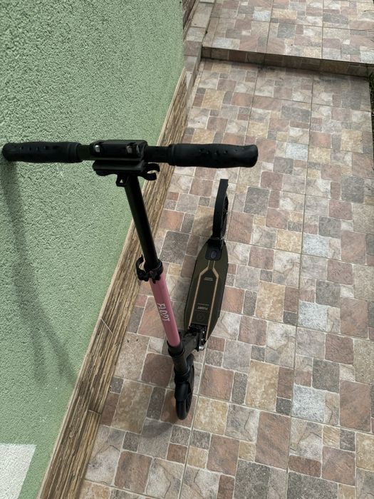 Trotineta float 12/16 ani