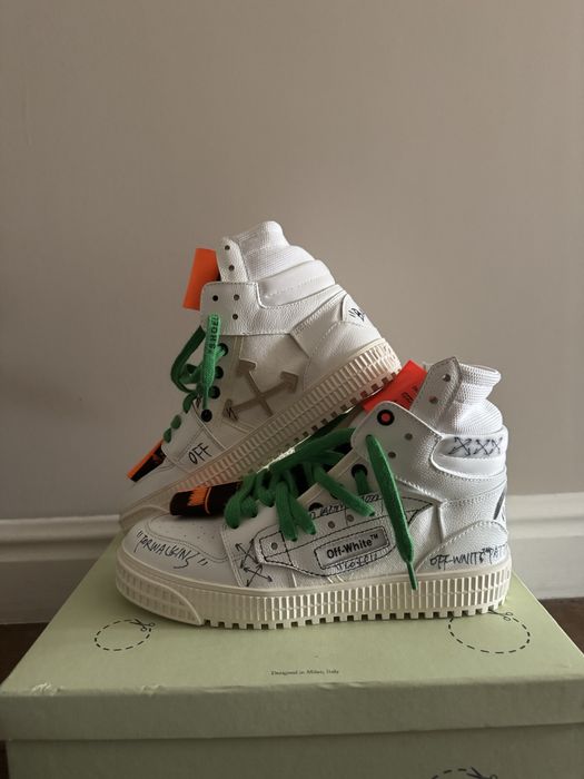 Off White Off Court