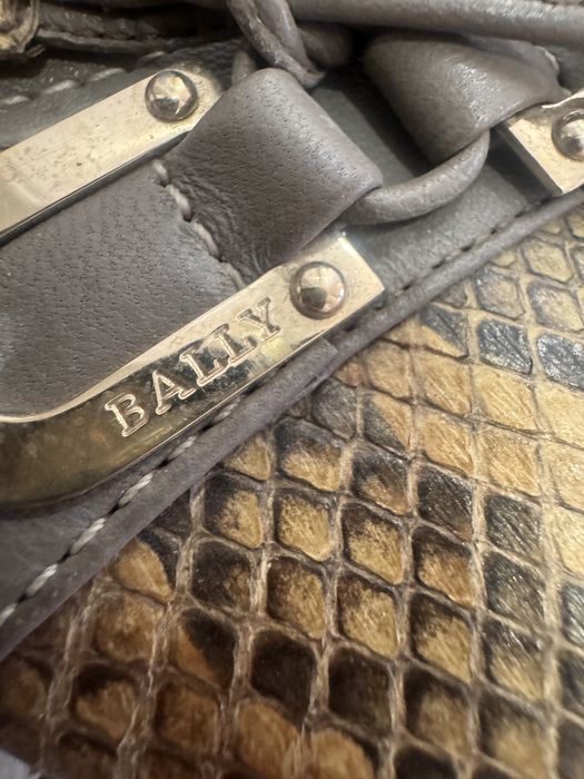 Балетки кожанные Bally