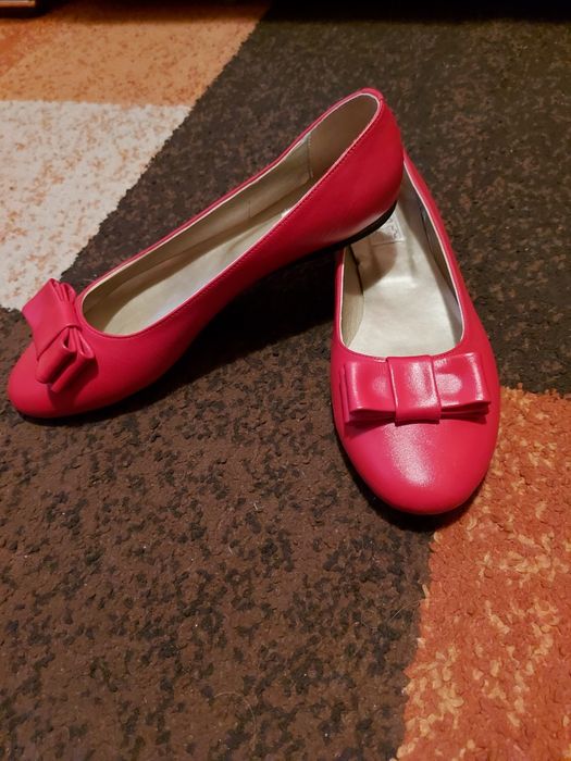 Vand balerini rosii piele naturala