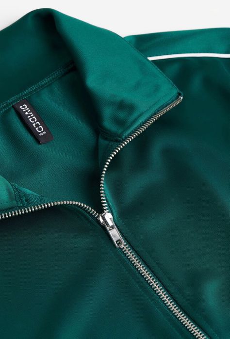 Jachetǎ sport H&M nouǎ