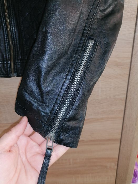 Geaca din piele naturala mărime s