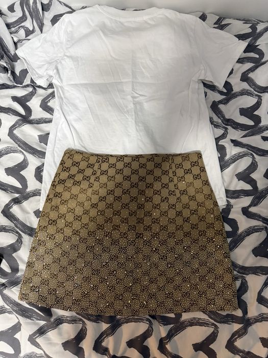 Марков комплект пола и тениска