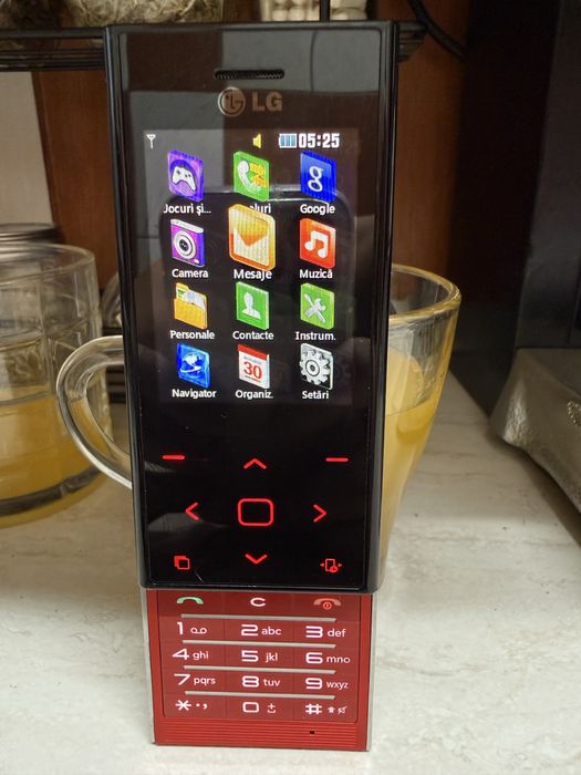 Telefon mobil LG KG800 Chocolate