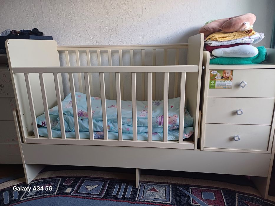 Продам срочно детскую кровать