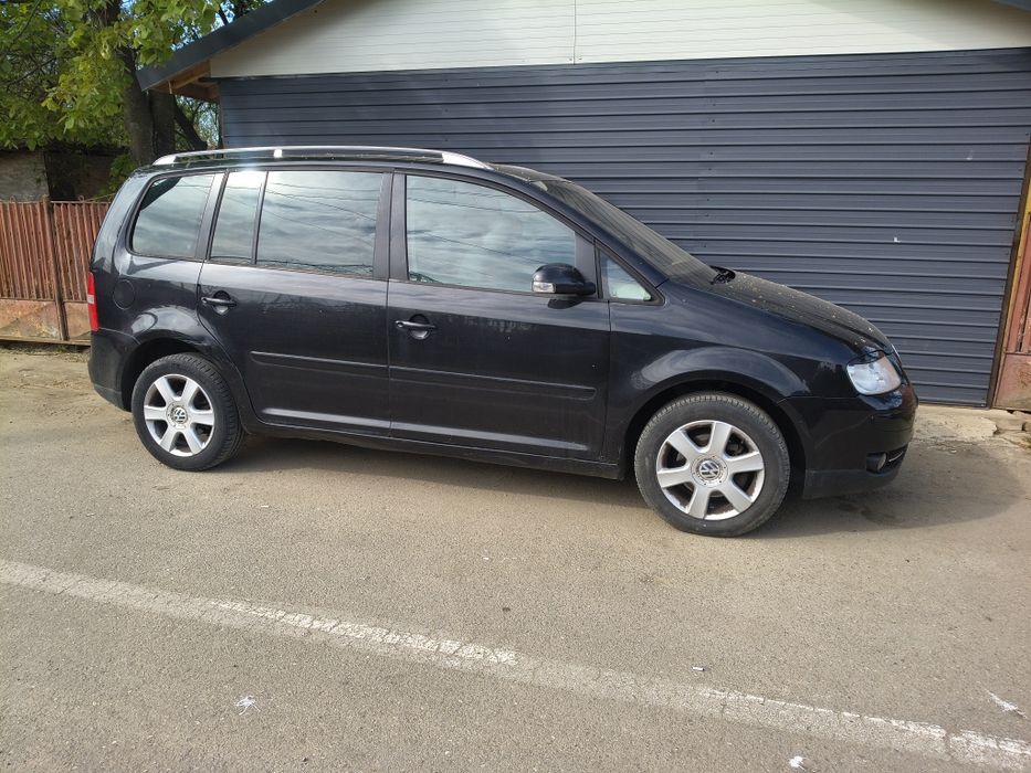 VOLKSWAGEN Touran 2004 — imagine 4