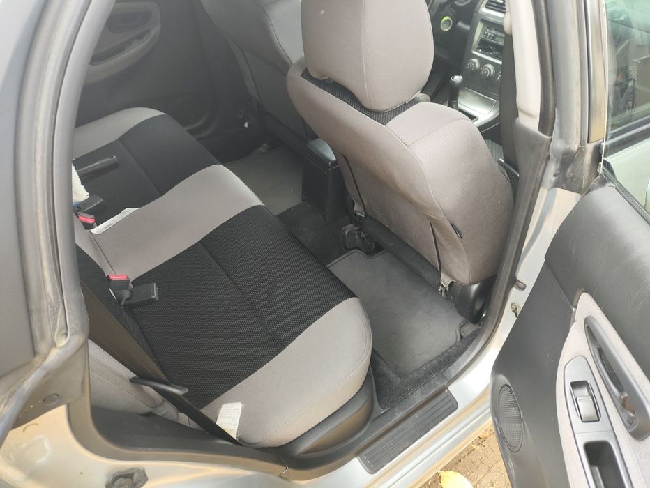 Продавам Субару Импреза 2.0i R +газ