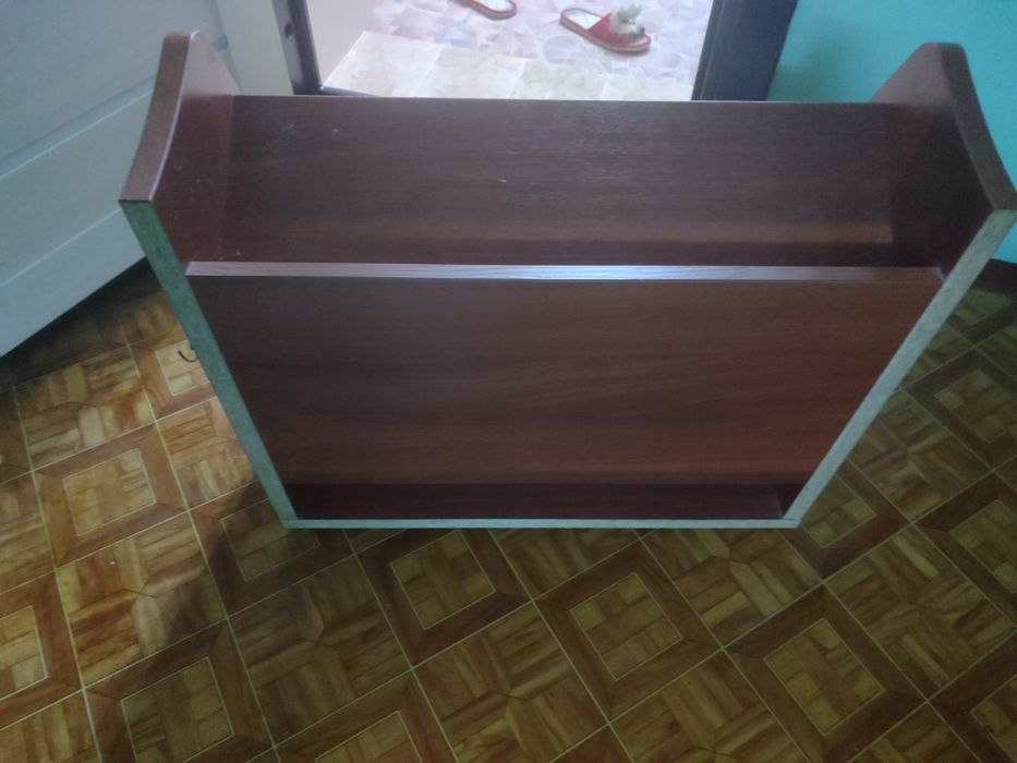 Продам тумбу для обуви