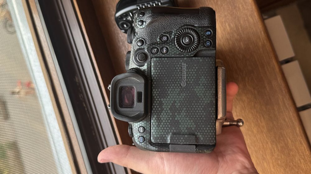 Canon R6 mark ii Body
godoox AD100 pro spishka
Triger 
Zaryadchio 2x o