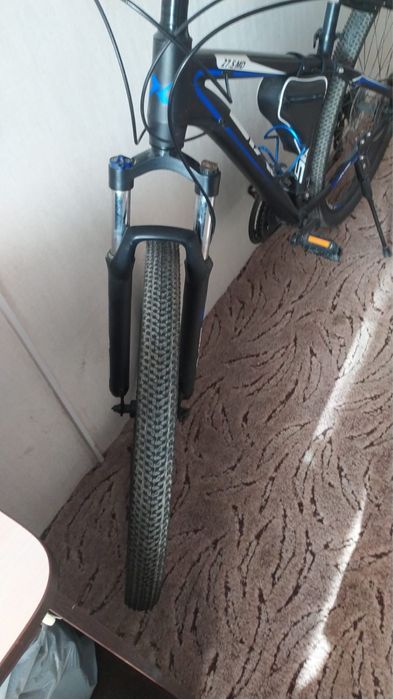 Продам велосипед Axis