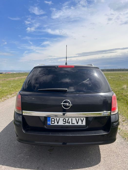Opel Astra H 2005 foarte întreținută!