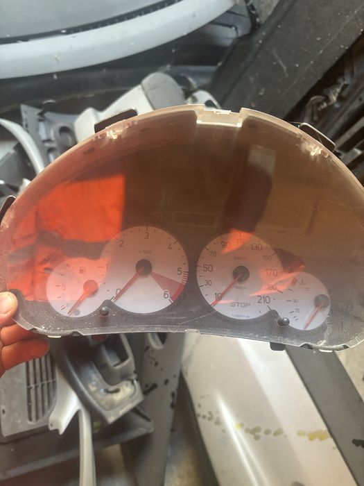 Ceasuri de bord Peugeot 206