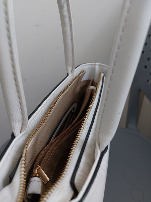 белая сумка для девушек