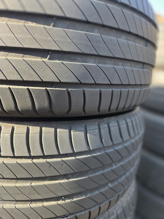 4бр. 215 45 17 Michelin летни.