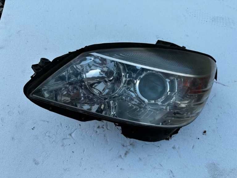 Far stanga mercedes c class w204 a2048208561