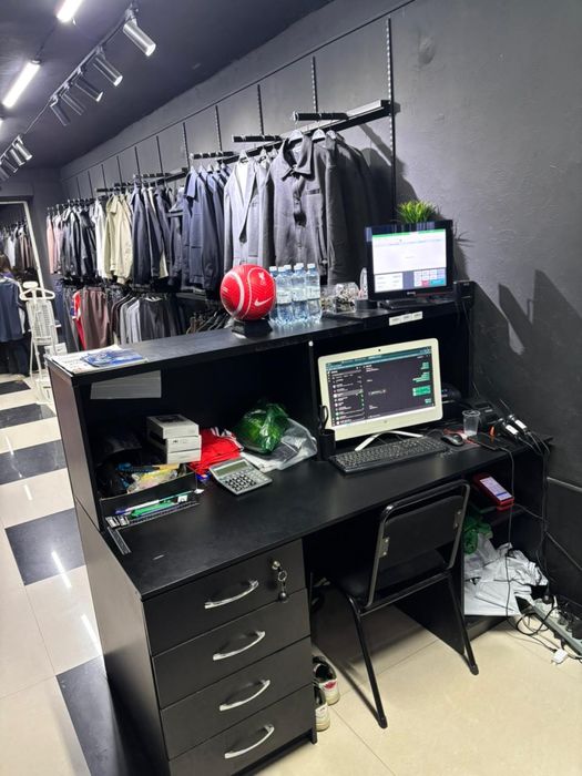 Продам рецепшен для магазина