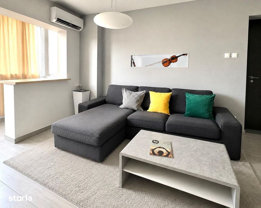 Apartament vedere spate, zona Calea Moșilor - intersecție cu Eminescu