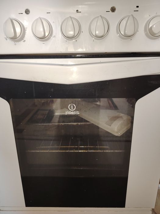 Электрическая плита INDESIT