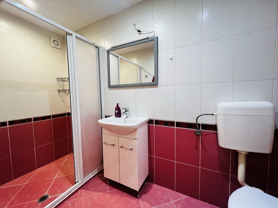 Дава се под наем Двустаен апартамент в Варна, Лятно кино Тракия - 60 кв.м за 351.9 € - Снимка #4