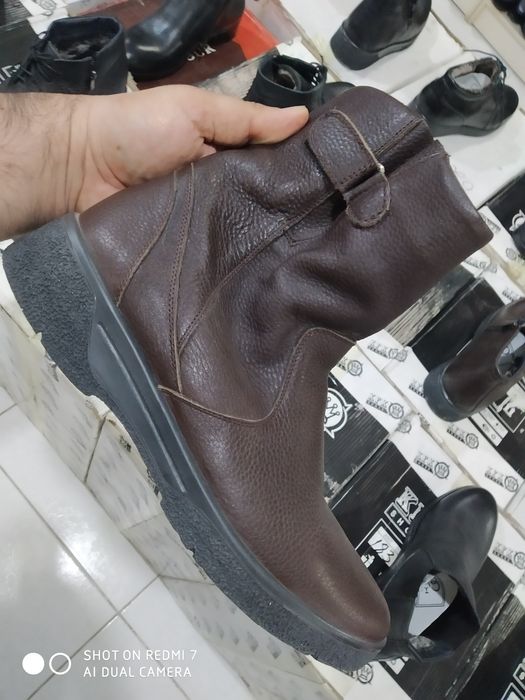 Сапоги мужские  с мехом  из натуральной кожи.Есть доставка