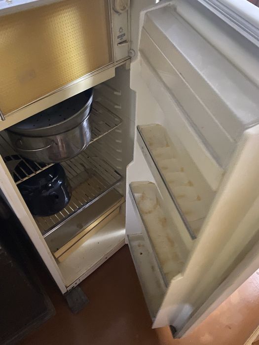 Продам холодильник Саратов