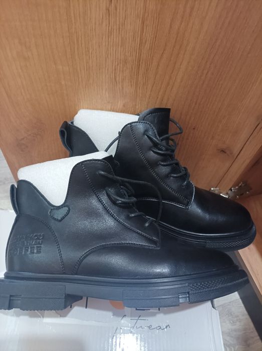 Ботинки весна р.38