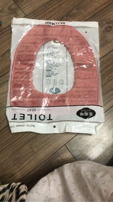 Продам ободок для крышки унитаза