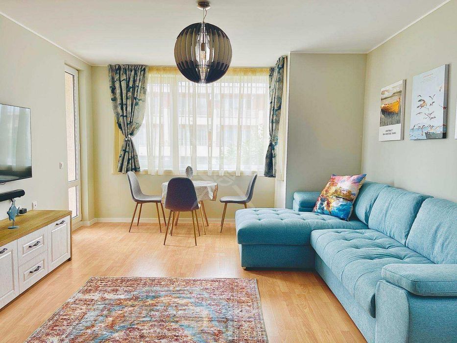 Продава се Двустаен апартамент в к.к. Слънчев бряг - 64 кв.м за 1172 €/кв.м - Снимка #1