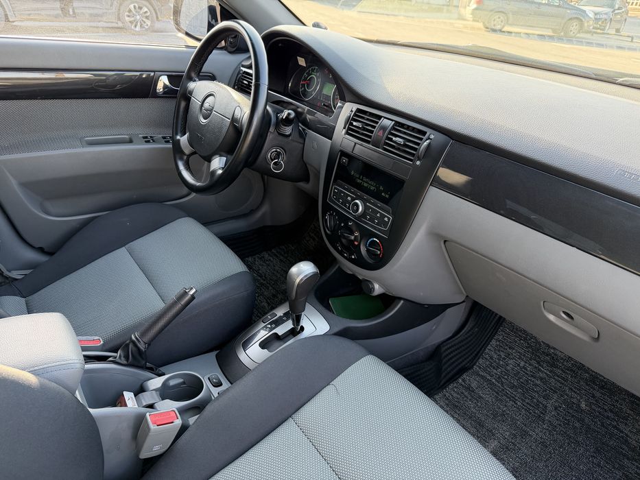 Chevrolet gentra 2023 AT