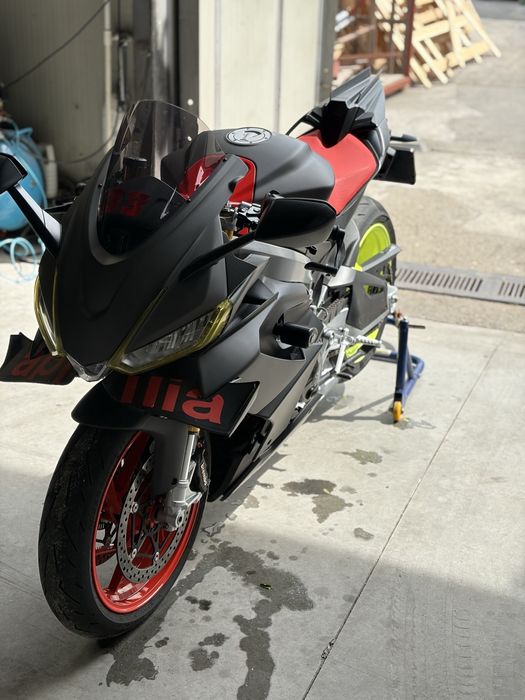 —Aprilia  RS660 —