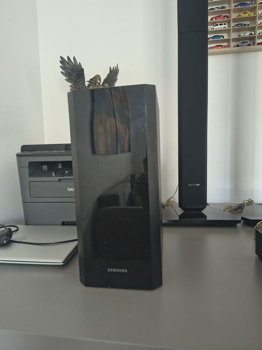 Sistem Home Cinema Samsung HT-F455 5.1 – 1000W RMS – 4 Boxe Tallboy