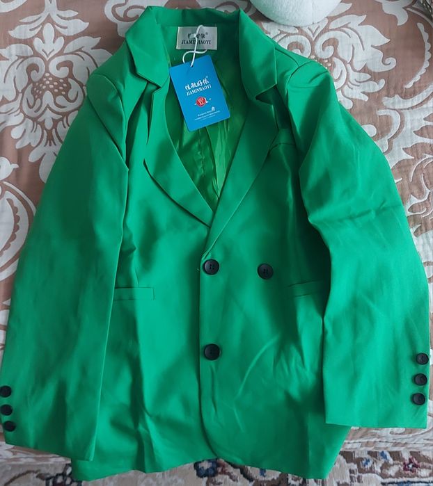 Пиджак женский зелёный