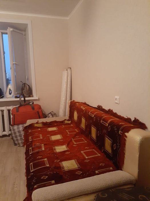 Возьму девушку  на подселение