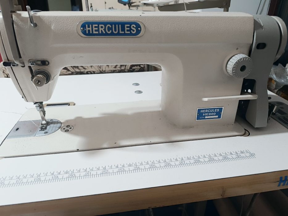 Продам промышленную швейную машинку