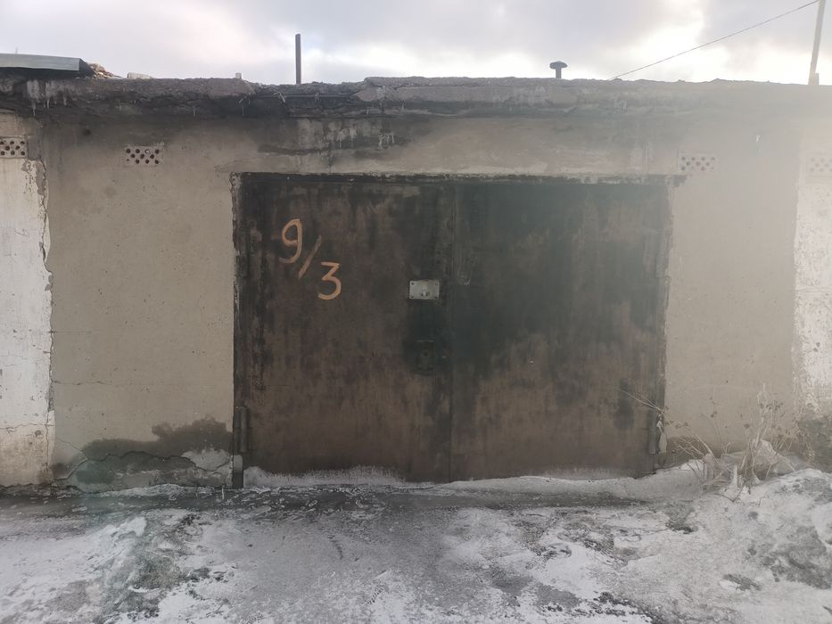 Продам гараж возле Вираж