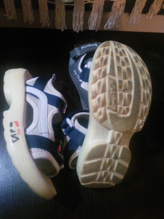 Детска летняя обувь. Размеры смотреть на фото.