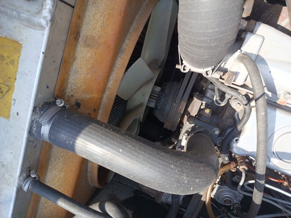 Katapiller mator sotiladi